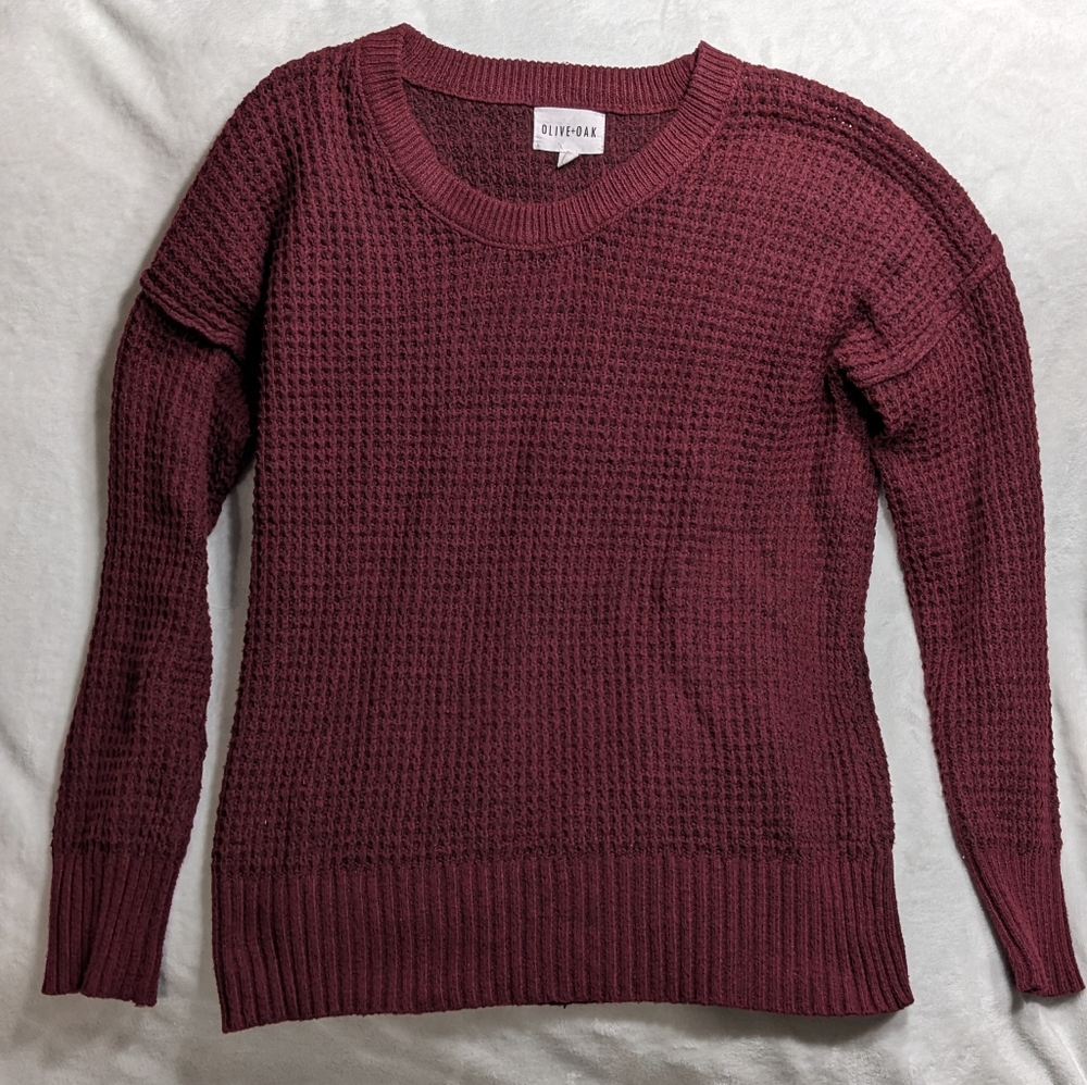 Olive & Oak Medium Waffle Knit Maroon Sweater